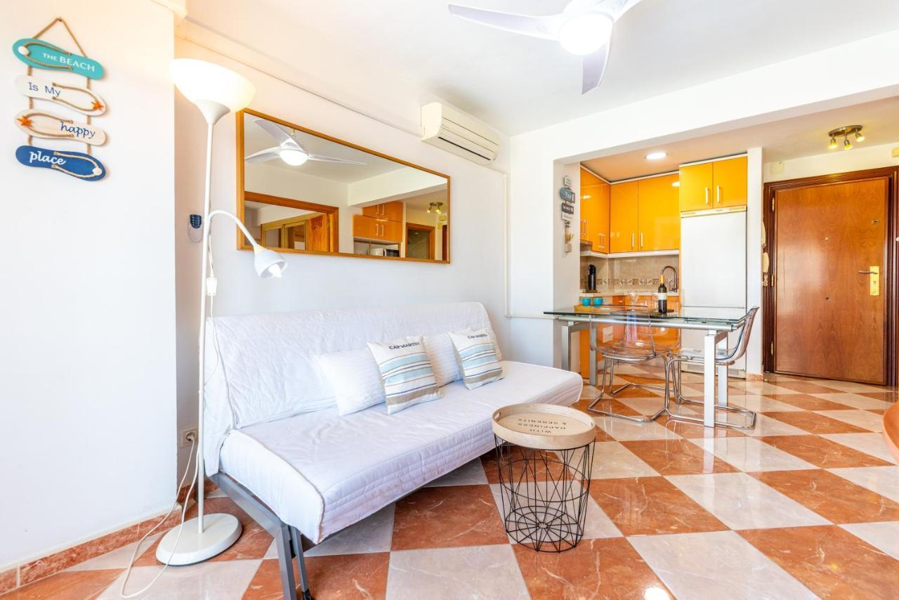 Sunny Seaside Apartment Arroyo De La Miel Luaran gambar